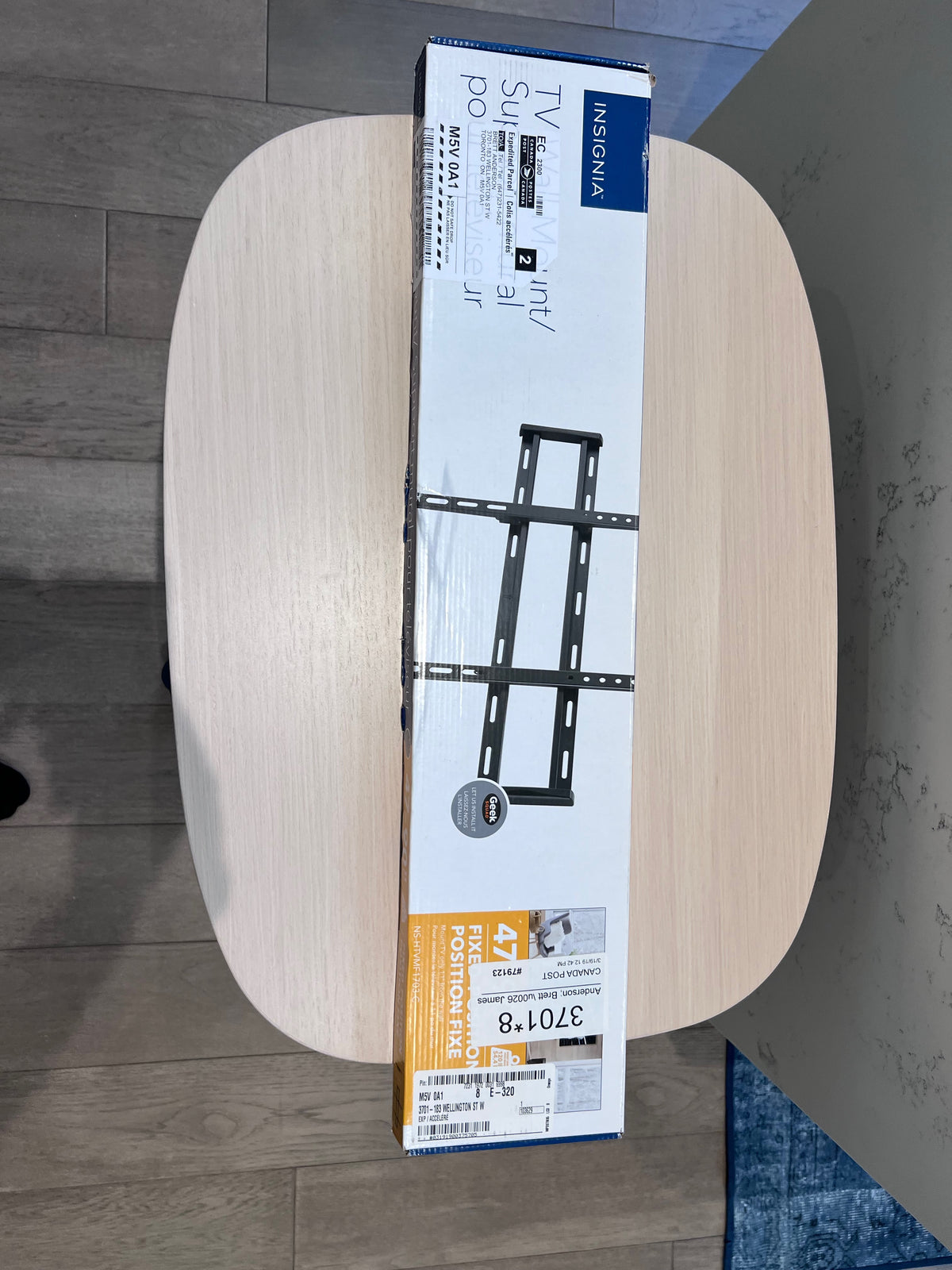 BRAND NEW Insignia 47" - 90" Fixed Position TV Wall Mount