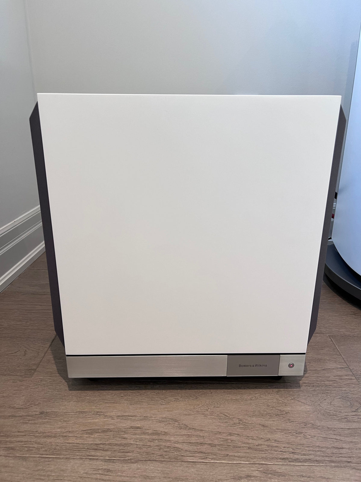 Bowers & Wilkins DB1D Subwoofer, White # 2 (*retail $6,500)