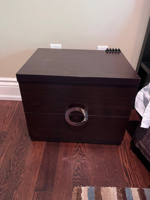2 low profile nightstands