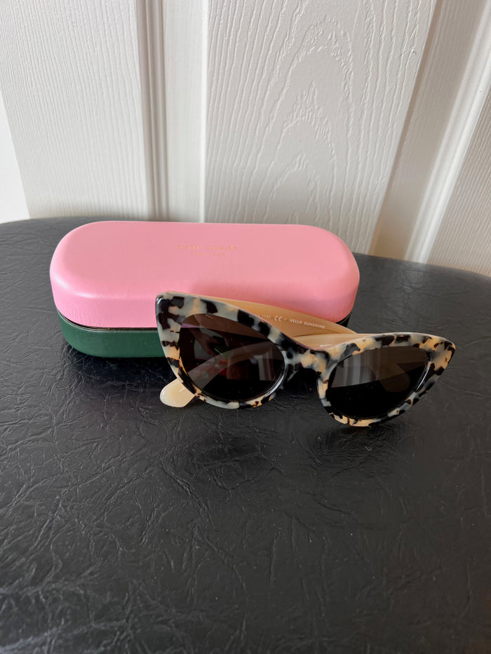 Kate Spade New York Hello Sunshine Sunglasses (*retail $185)