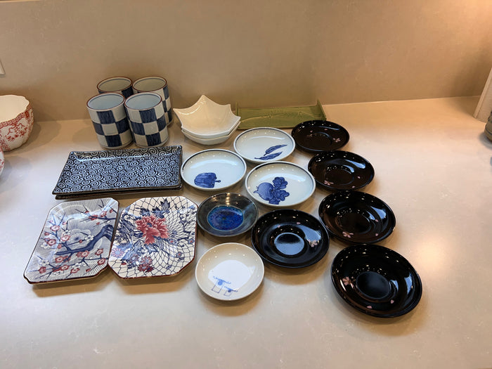 Miscellaneous Japanese Cup & Dish Lot