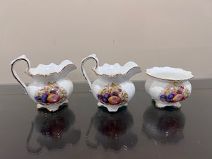 Vintage Aynsley Orchard White 2 Creamers + 1 Sugar Lot