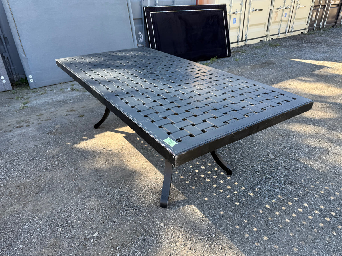 Cast Aluminum Patio Table