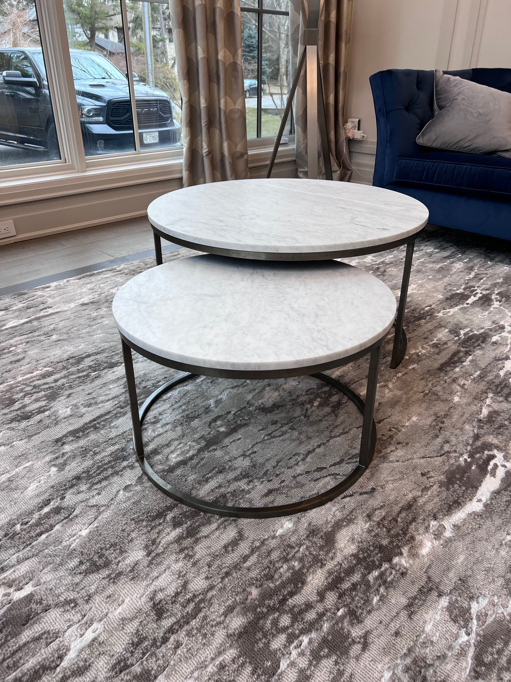 Ethan Allen Bayliss Round Marble Top Nesting Coffee Tables (*retail $4,592)