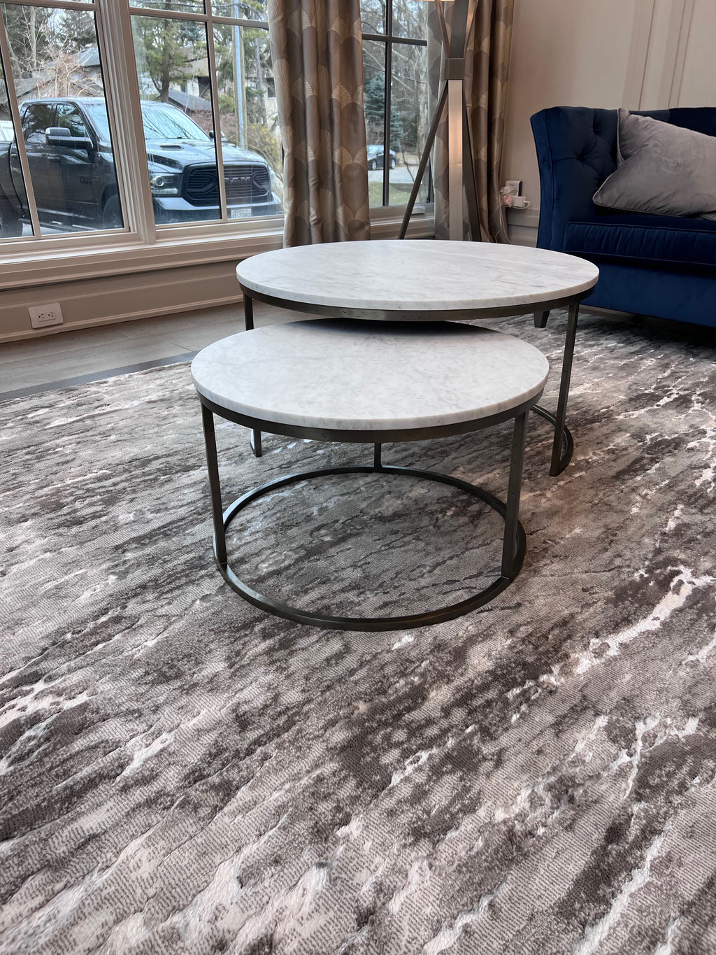 Ethan Allen Bayliss Round Marble Top Nesting Coffee Tables (*retail $4,592)