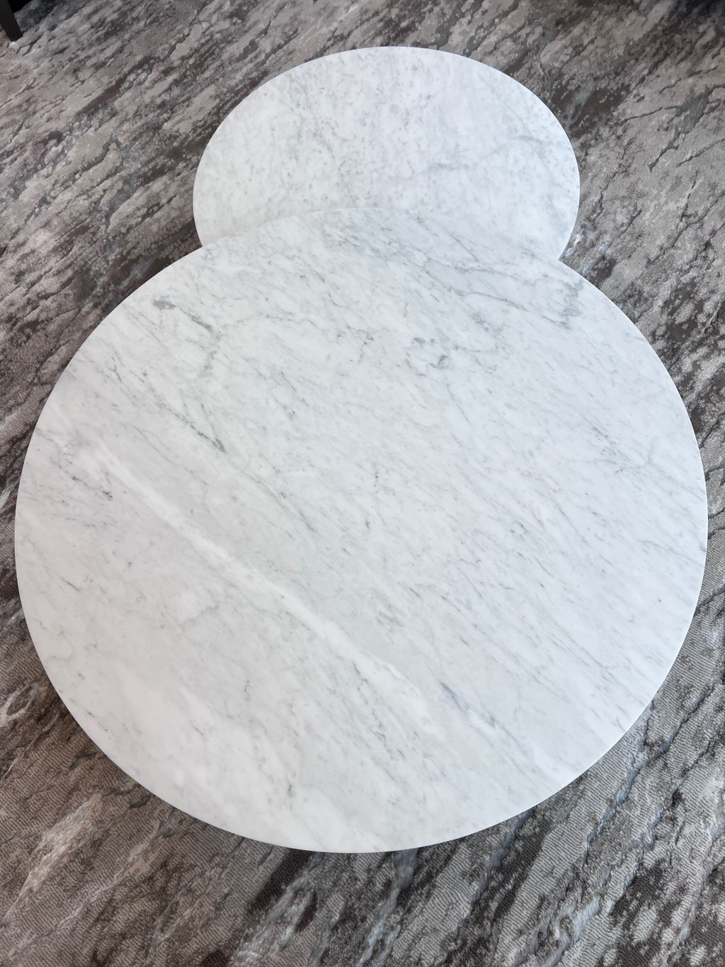 Ethan Allen Bayliss Round Marble Top Nesting Coffee Tables (*retail $4,592)