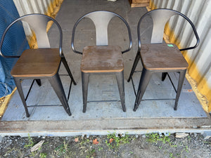 Set of 3 Metroplis Metal Stools