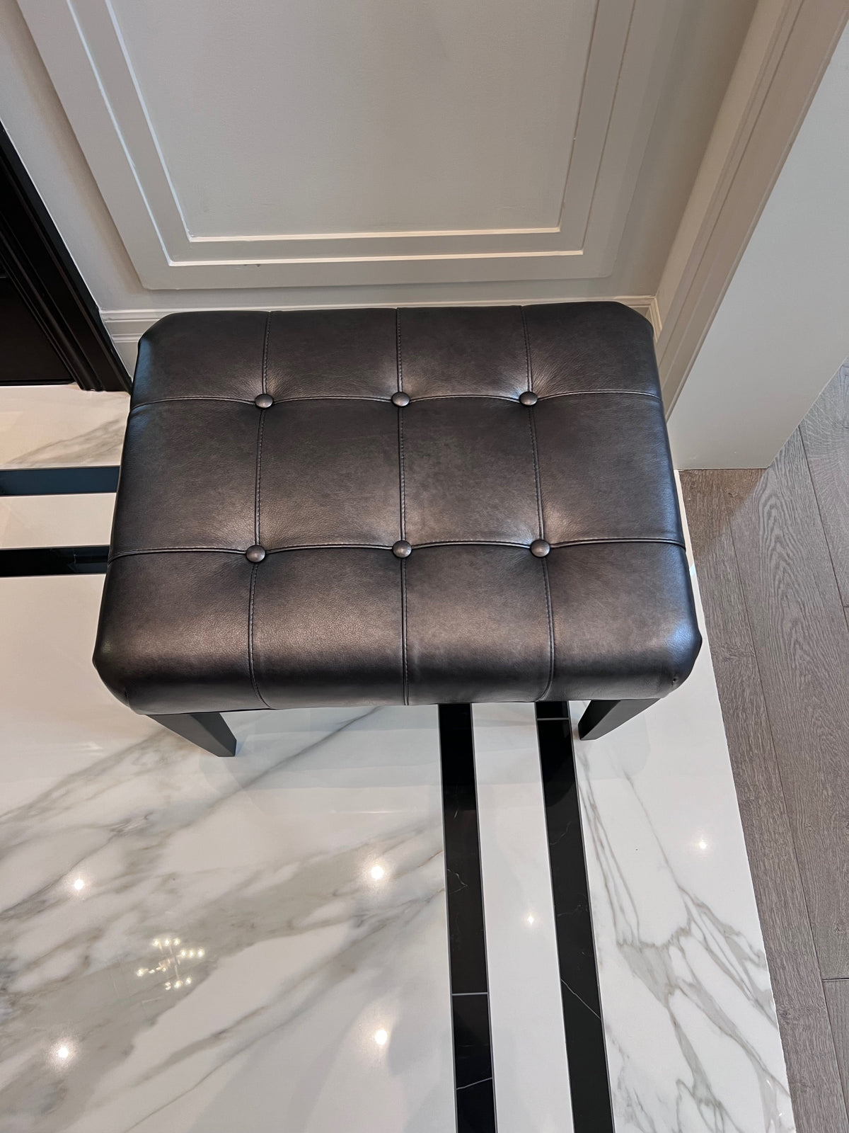Ethan Allen Harbor Leather Tufted Wood-Base Bunching Ottoman, Lazaro Charcoal # 1 (*retail $1,072)