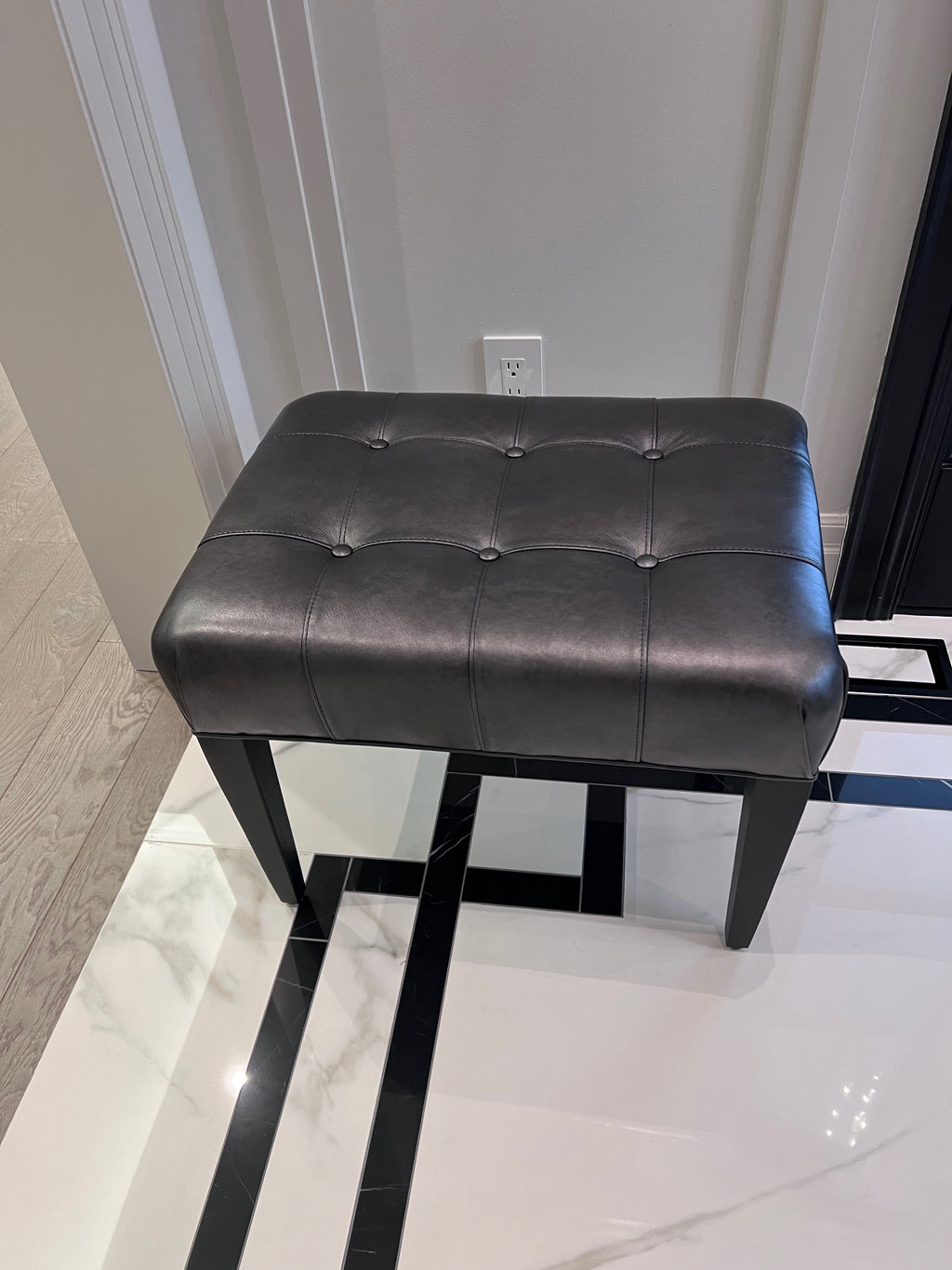 Ethan Allen Harbor Leather Tufted Wood-Base Bunching Ottoman, Lazaro Charcoal # 2 (*retail $1,072)