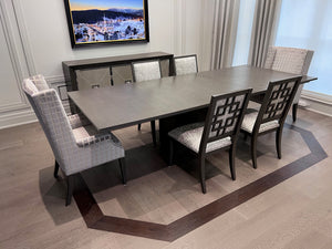 Ethan Allen Brycemoor Pedestal Table, 4 Grayson Dining Side Chairs, 2 Yves Dining Armchairs (*retail $14,640)