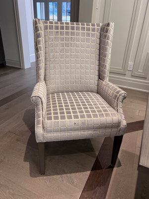 Ethan Allen Brycemoor Pedestal Table, 4 Grayson Dining Side Chairs, 2 Yves Dining Armchairs (*retail $14,640)