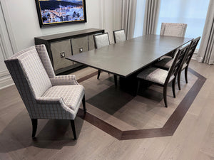 Ethan Allen Brycemoor Pedestal Table, 4 Grayson Dining Side Chairs, 2 Yves Dining Armchairs (*retail $14,640)