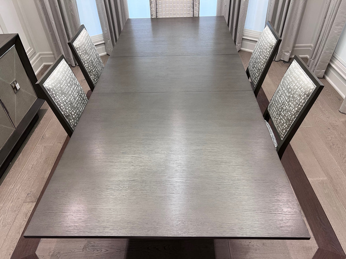 Ethan Allen Brycemoor Pedestal Table, 4 Grayson Dining Side Chairs, 2 Yves Dining Armchairs (*retail $14,640)