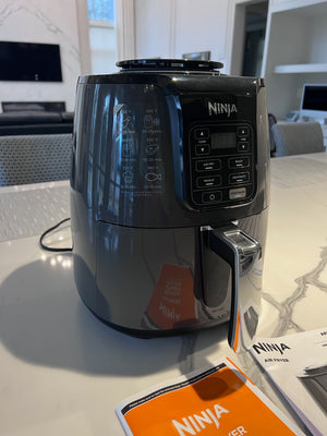 Ninja AF100 4-Quart Air Fryer (*like-new)
