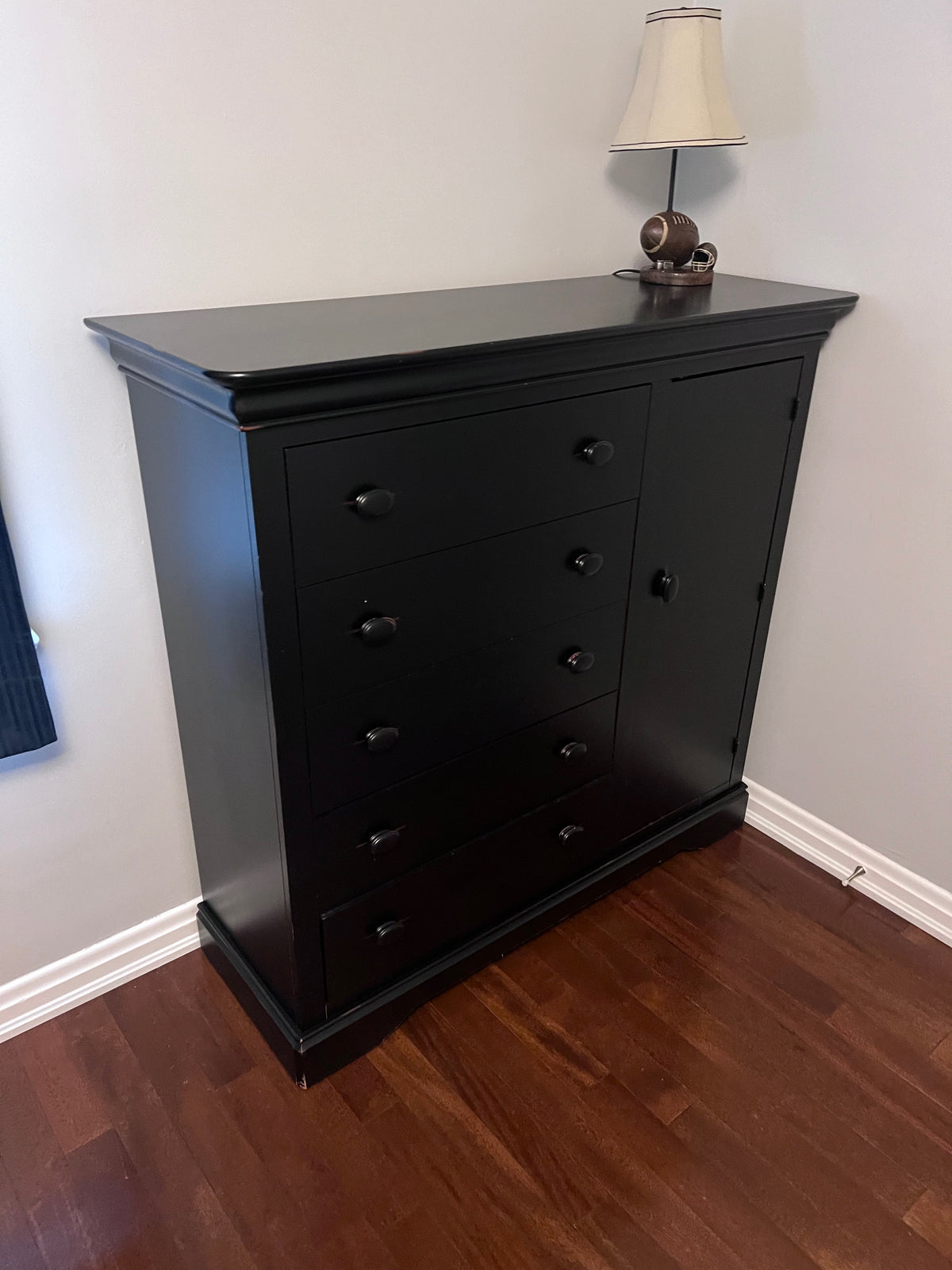 Modern Black 5 Drawer Dresser with Cabinet