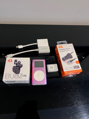 Miscellaneous iPod, Earbuds, Cords Lot