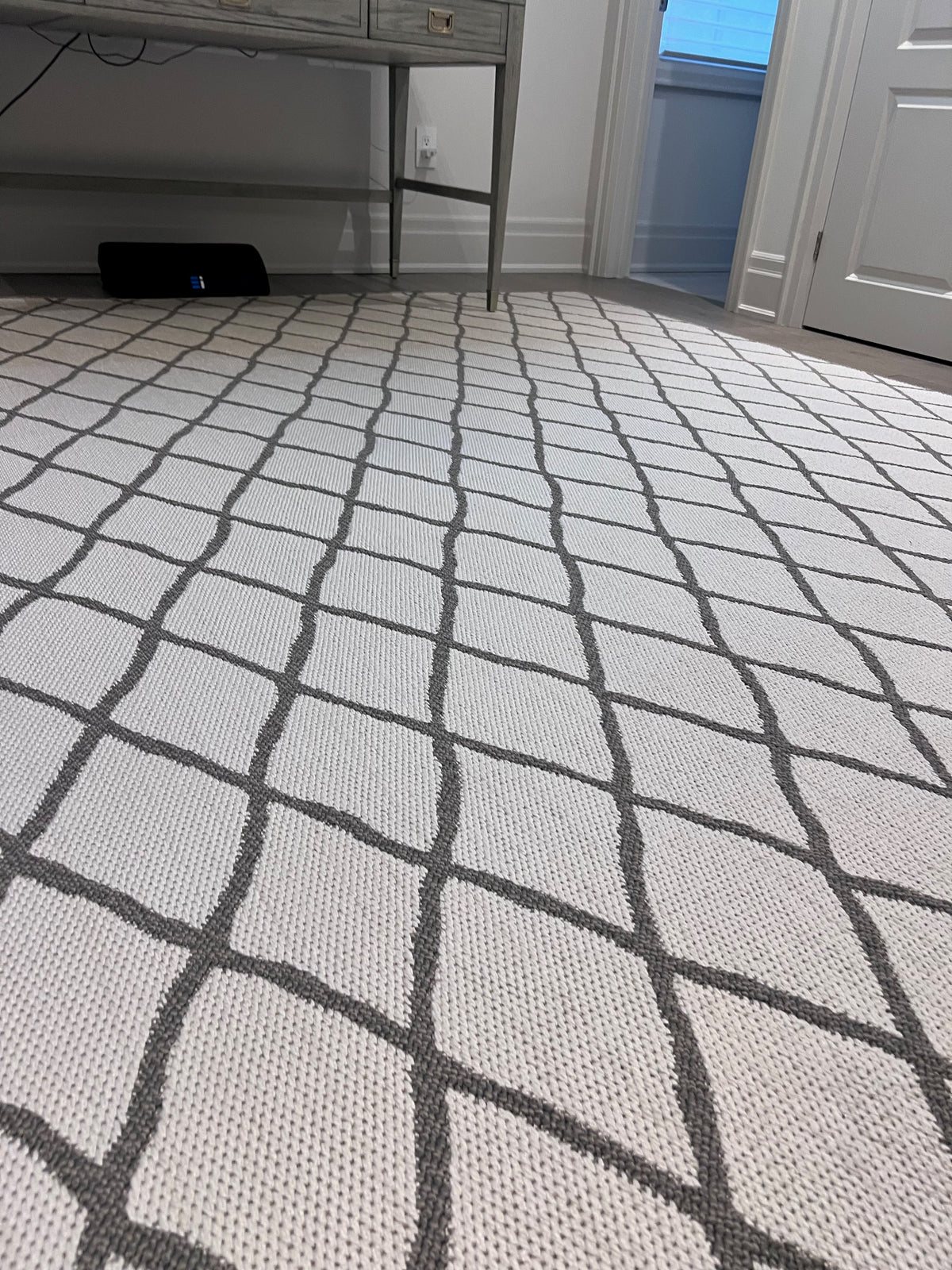 Ethan Allen Margate Indoor/Outdoor Rug in 'Brenchwood' 8x10 (*retail $2,712)