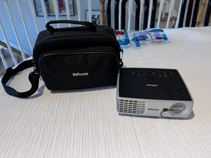 InFocus IN1102 Ultra Mobile Widescreen DLP Projector (Projector Screen Included)