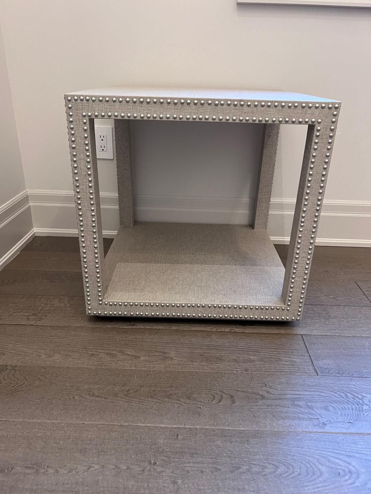 Ethan Allen McLevin Cube Table (*retail $1,300)