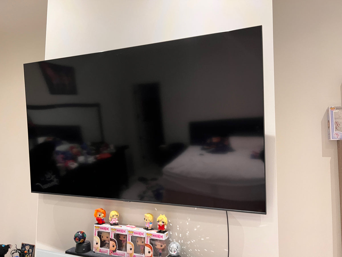 Samsung UN70TU7000BXZC 70" Smart 4K UHD TV