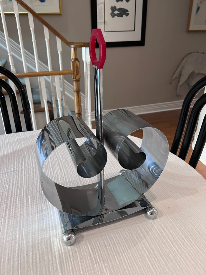 American Art Deco Chrome & Bakelite Revere Expanding Magazine Rack, Designed by Fred D. Farr
