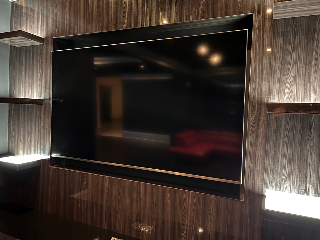 Samsung UN82MU8000 82" Smart LED 4K Ultra HD TV