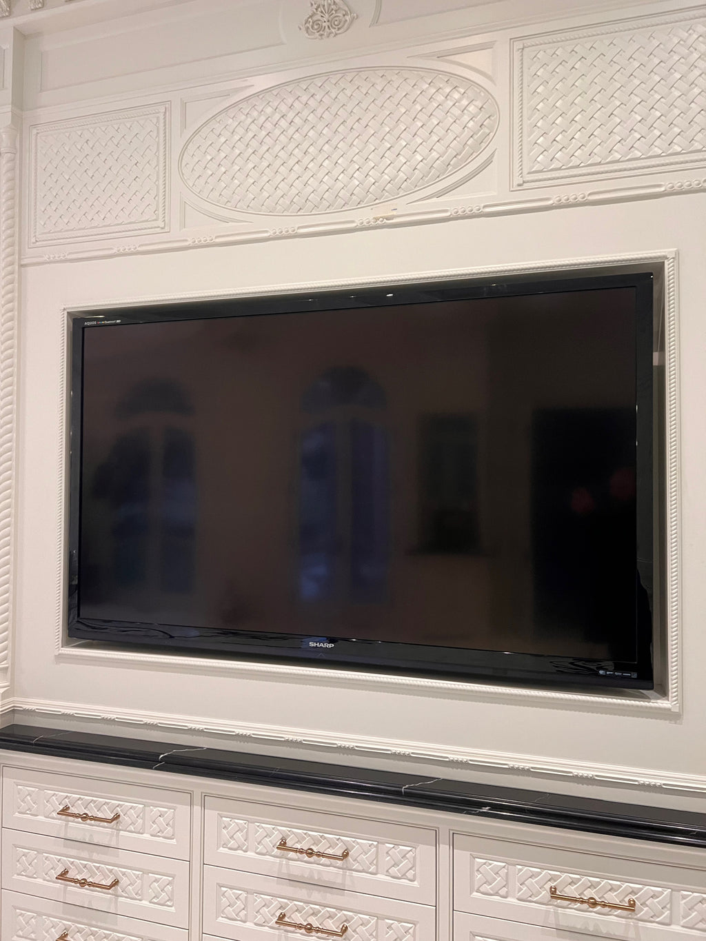 Sharp Aquos LC-80LE844U 80" LED Smart TV