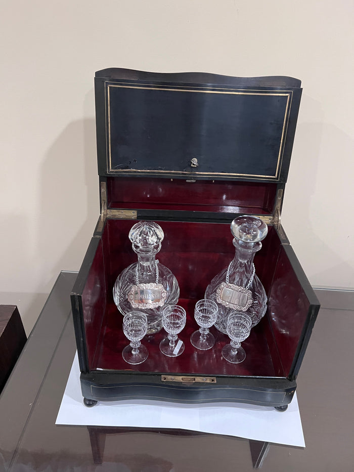 Antique Black Lacquered Table Top Bar + 2 Crystal Decanters and 4 Liqueur Glasses