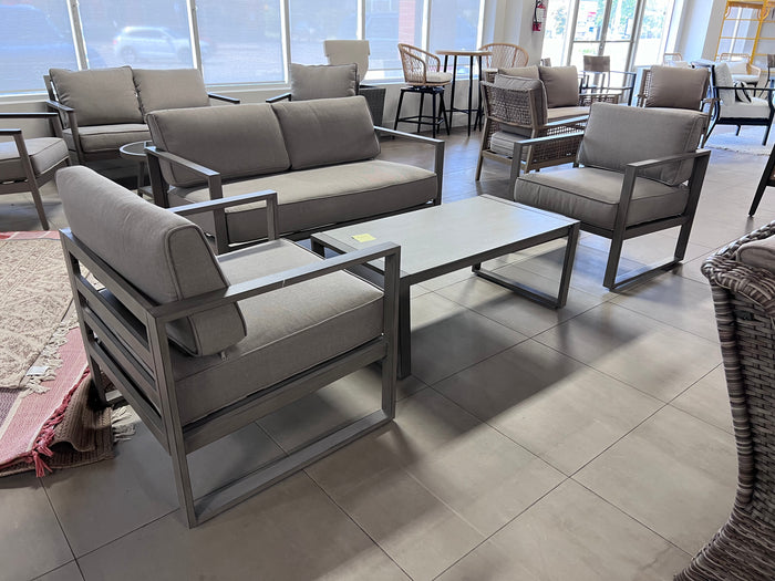 4pc Conversation Set