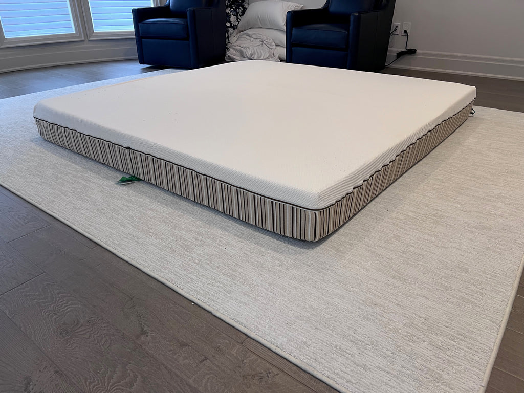 Essentia Dormeuse Fior Contour Organic Mattress, King (*retail $10,000)