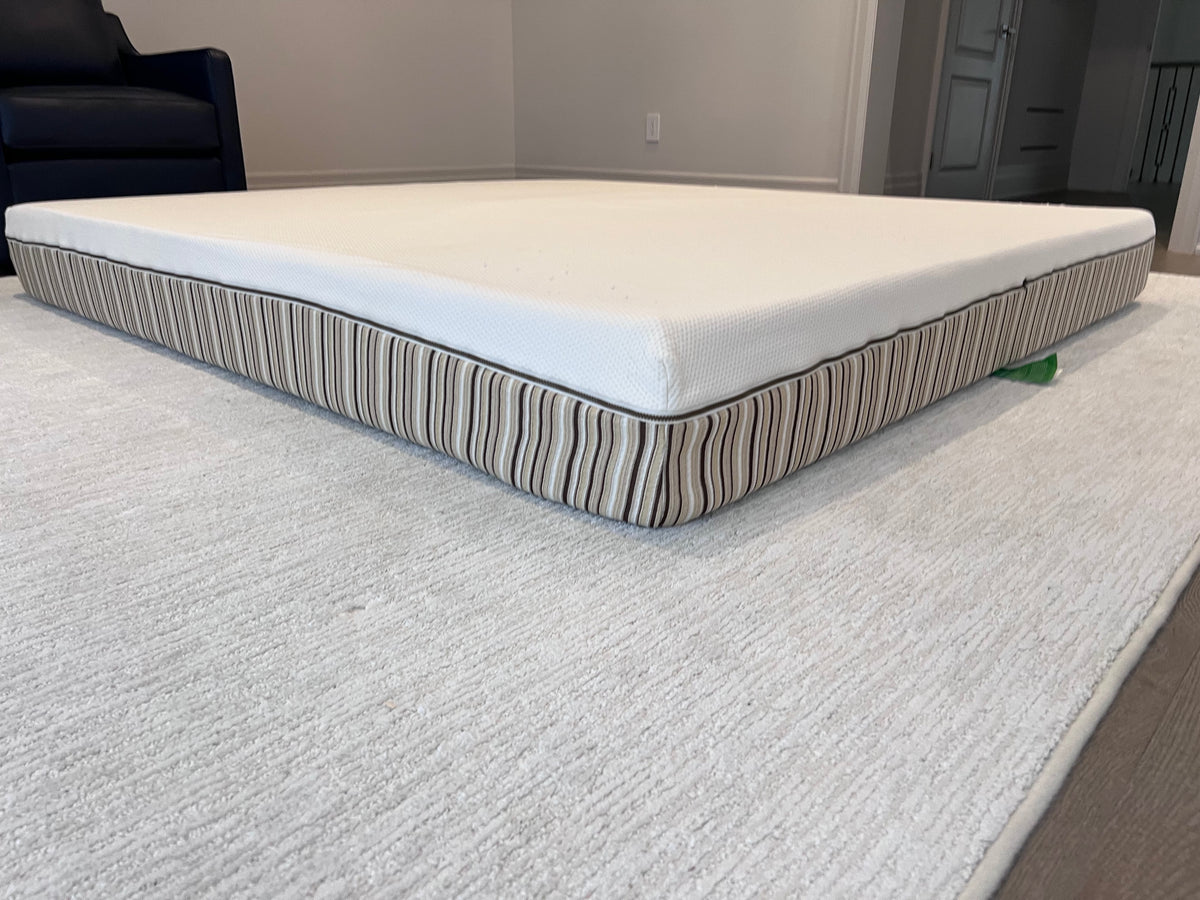 Essentia Dormeuse Fior Contour Organic Mattress, King (*retail $10,000)