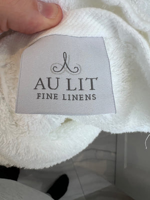 Au Lit Fine Linens White Towel Lot # 2