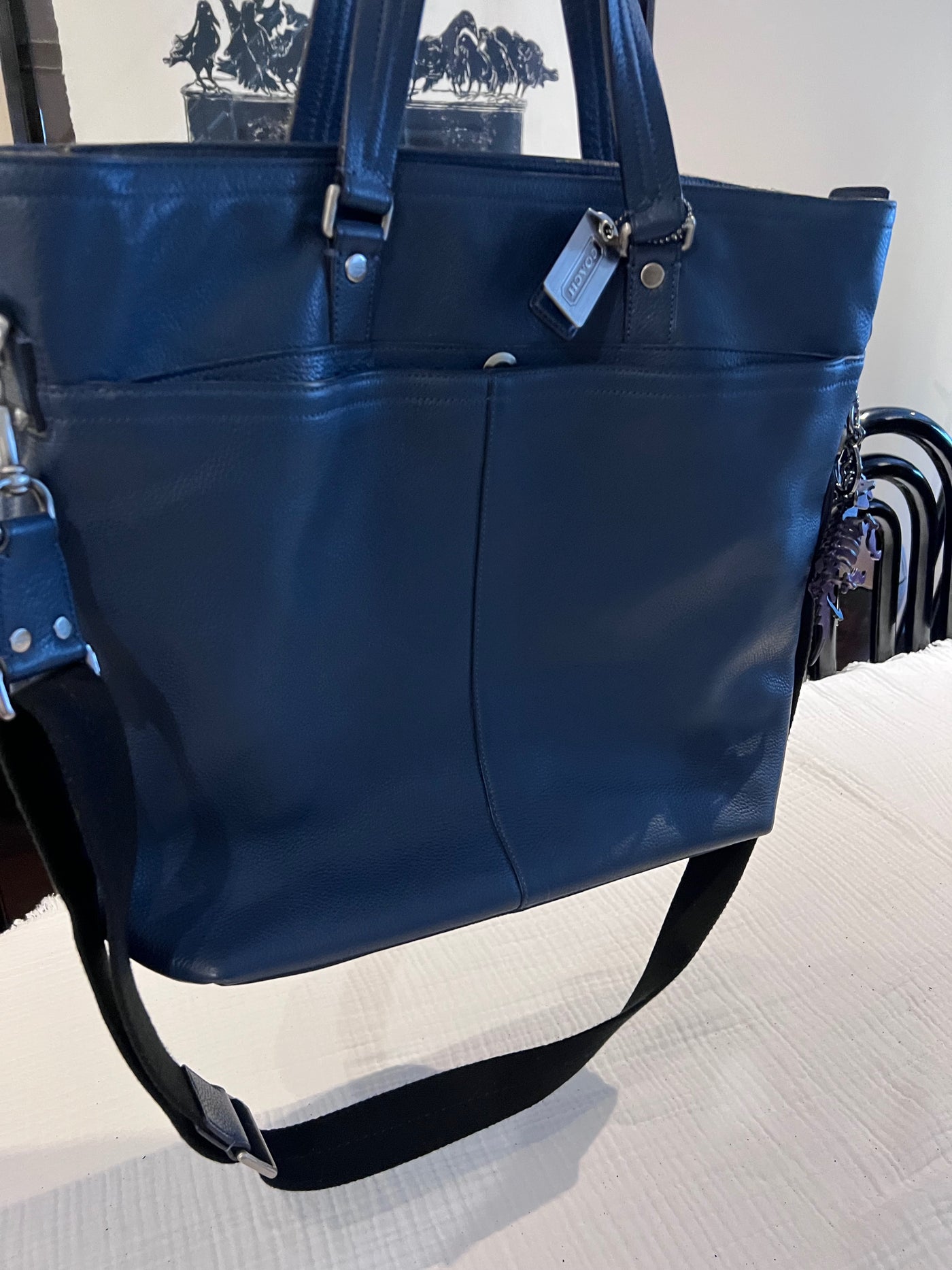 Coach - Navy Blue Coach Handbag - Perfect Condition on Designer Wardrobe