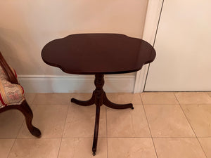 Bombay Co. Side Accent Table