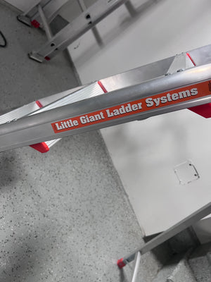 *LIKE NEW Little Giant Flip-N-Lite Aluminum Platform Step Ladder - 6'ft - 15270-001 (*retail $290)