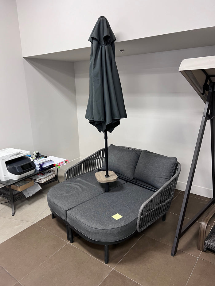 Double Daybed Lounger with Umbrella