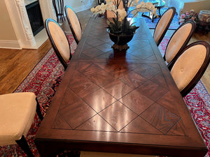 Beautiful Traditional The Art Shoppe Dining Table with 8 Schnadig Dining Chairs