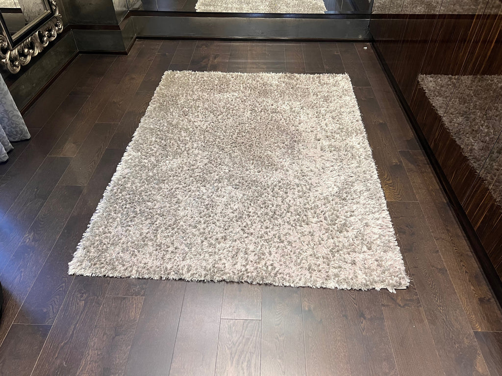 Home Dynamix Touch Silver 100% Polyester Rug- 5.3ft x 7.2ft
