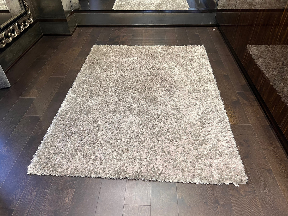 Home Dynamix Touch Silver 100% Polyester Rug- 5.3ft x 7.2ft