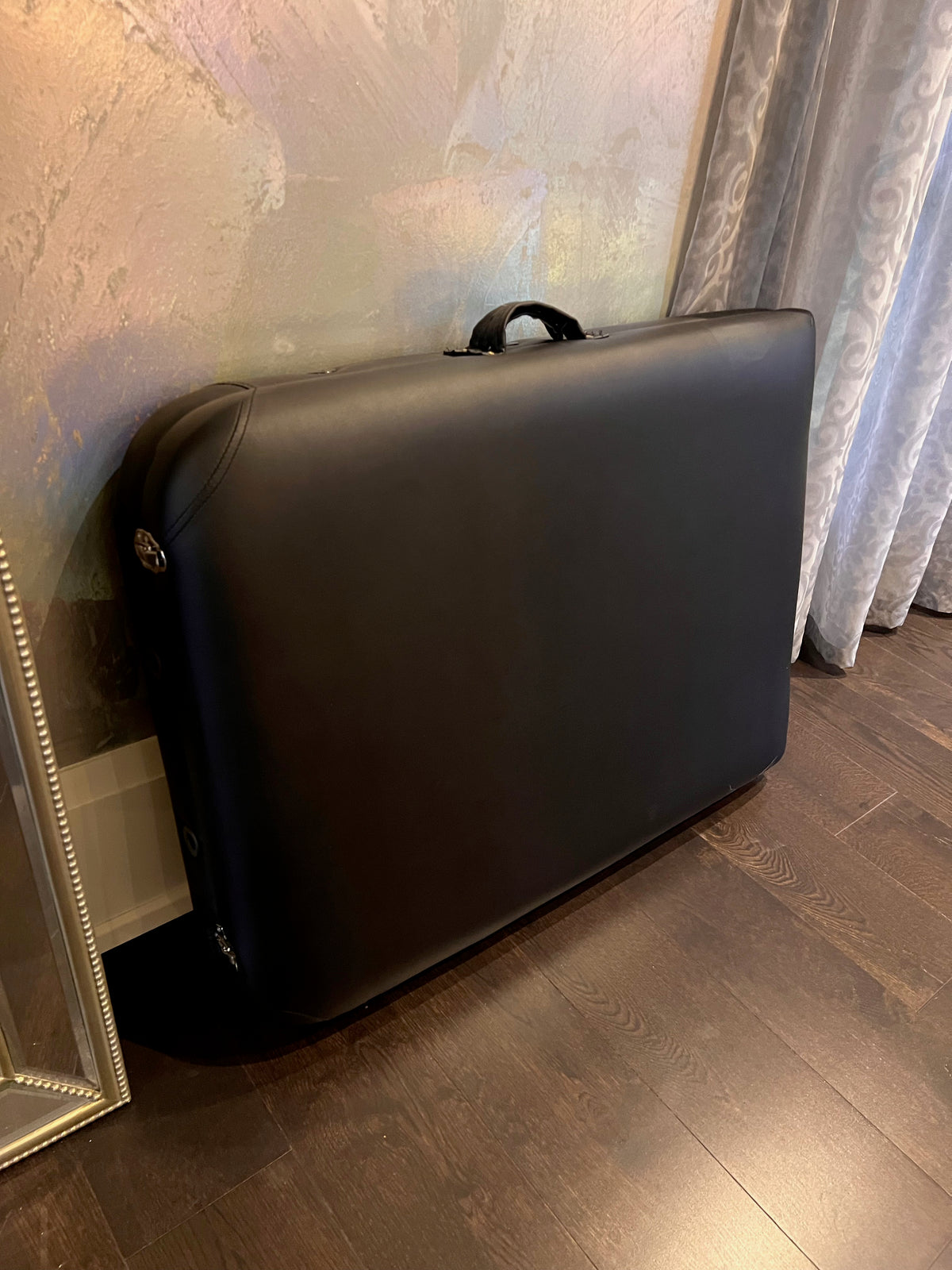 Sierra Comfort Portable Massage Table