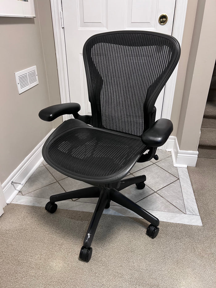 Herman Miller Aeron Size B Office Chair