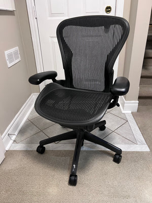 Herman Miller Aeron Size B Office Chair