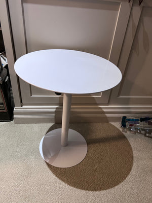 EQ3 White JACK SIDE TABLE
