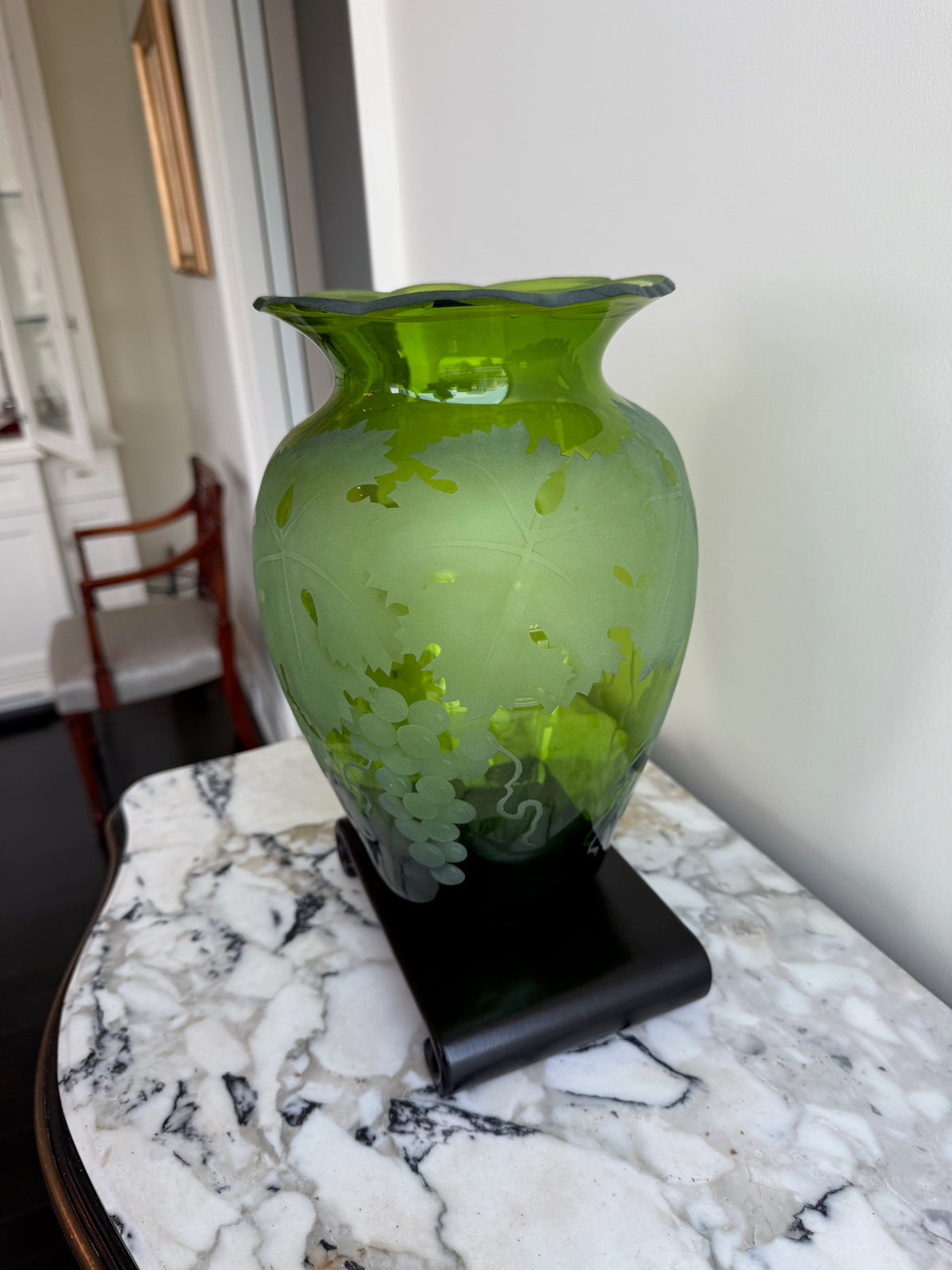 Cynthia Myers Signed Green Art Glass Vase- 11.5"
