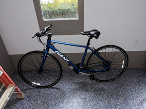 Giant Escape 3 (On-Road Sport) Bike