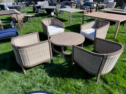 Wicker 5-Piece Patio Conversation Set (*back cushions not shown in picture but are included) (*retail price $1400)