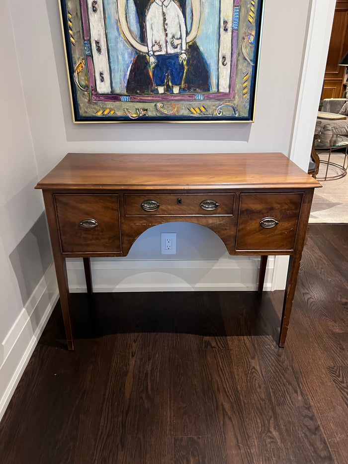 Antique English Hepplewhite Mahogany Dressing Table