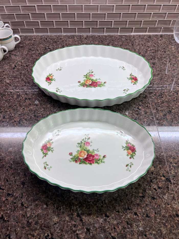 2 Royal Albert Old Country Roses Oval Baking Dishes