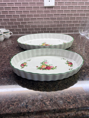 2 Royal Albert Old Country Roses Oval Baking Dishes