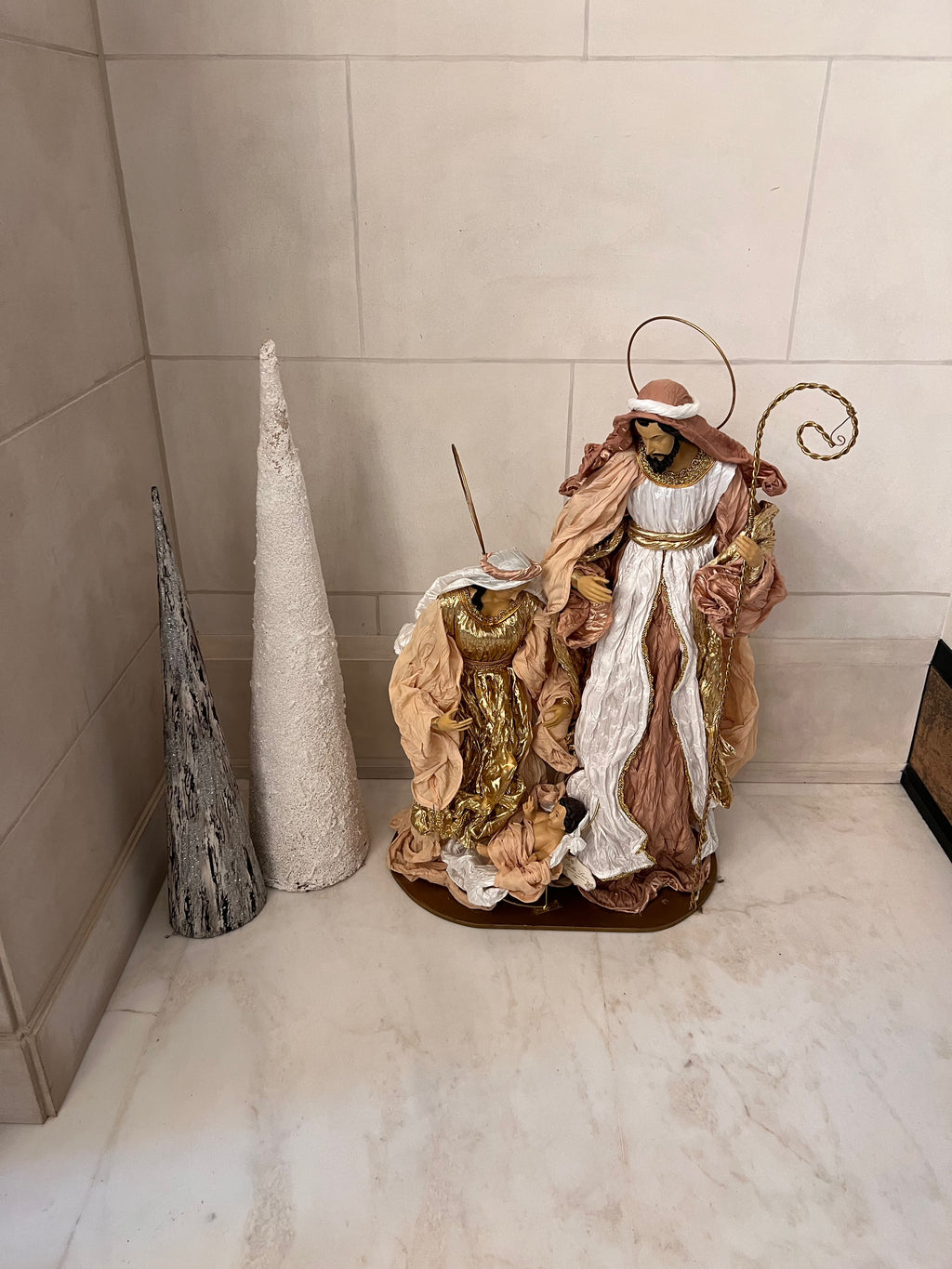 Bella Lux Holiday Collection Nativity Scene + 2 Decorative Christmas Trees